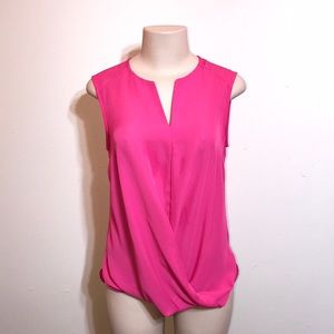 Laundry by Shelli Segal Pink Sleeveless V Cut Tank